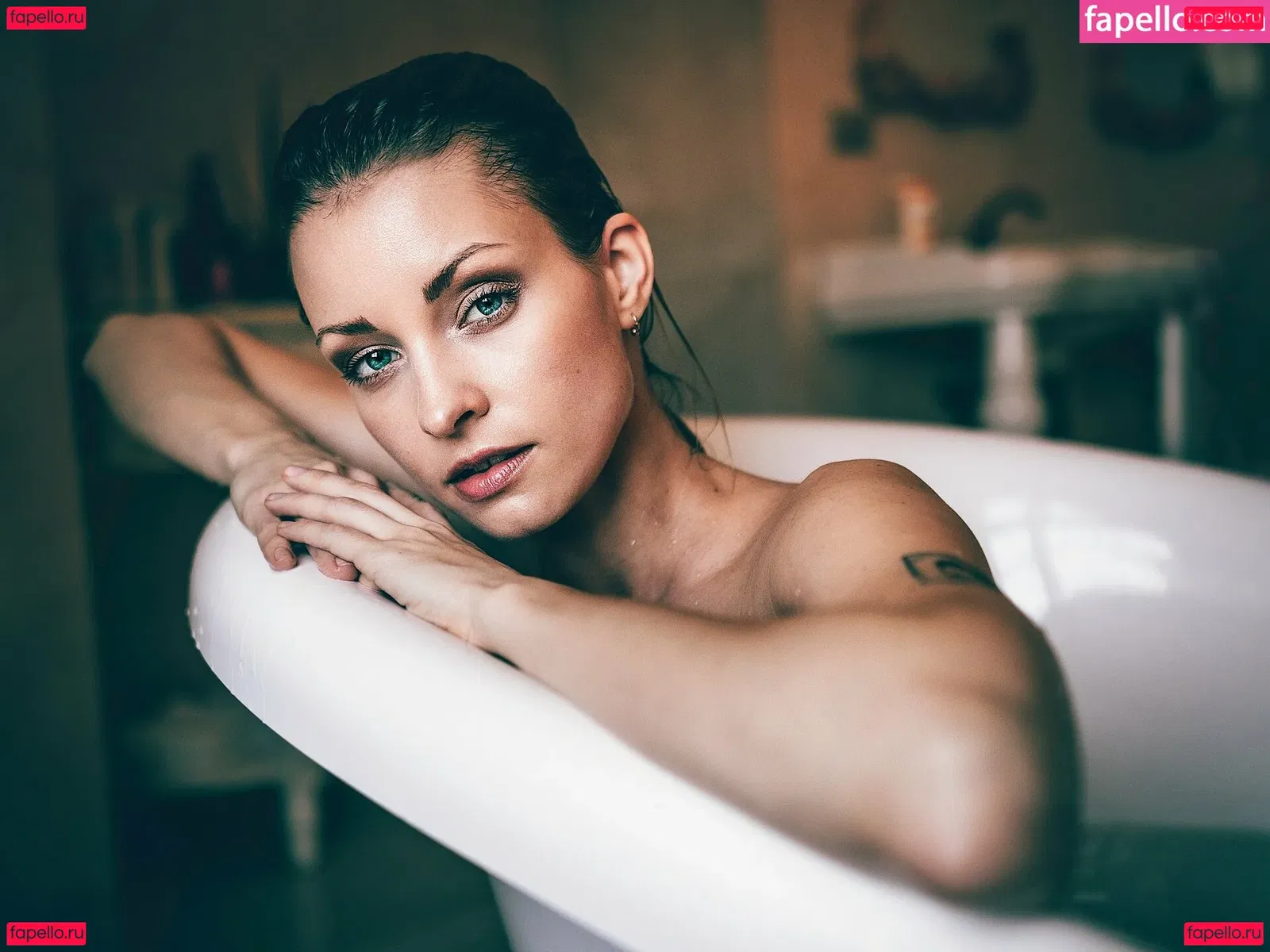 Zu Zakova Onlyfans Photo Gallery 