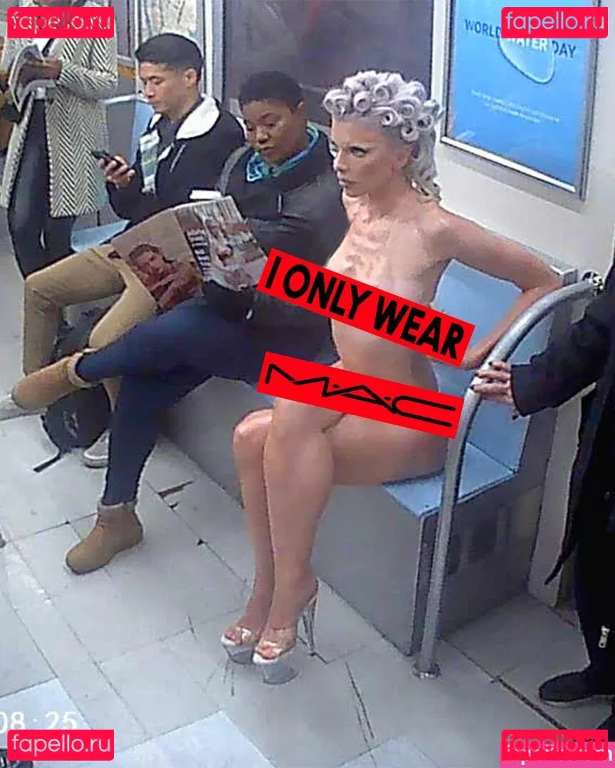 Juli Fox Onlyfans Photo Gallery 