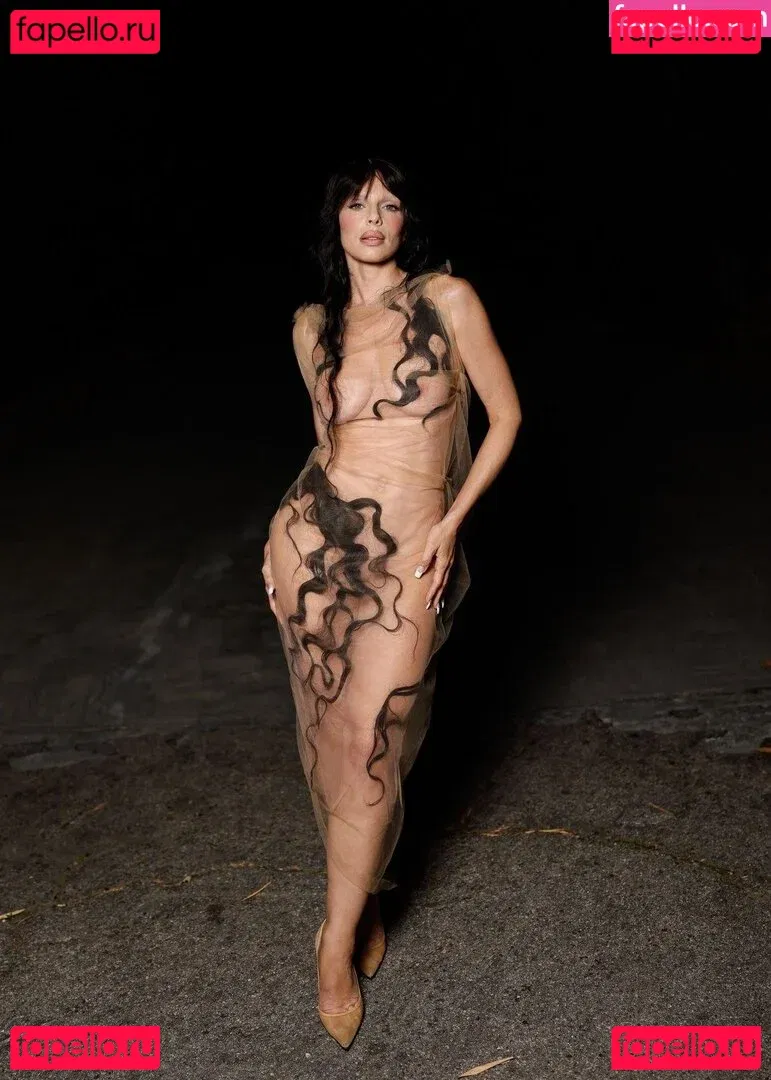 Juli Fox Onlyfans Photo Gallery 