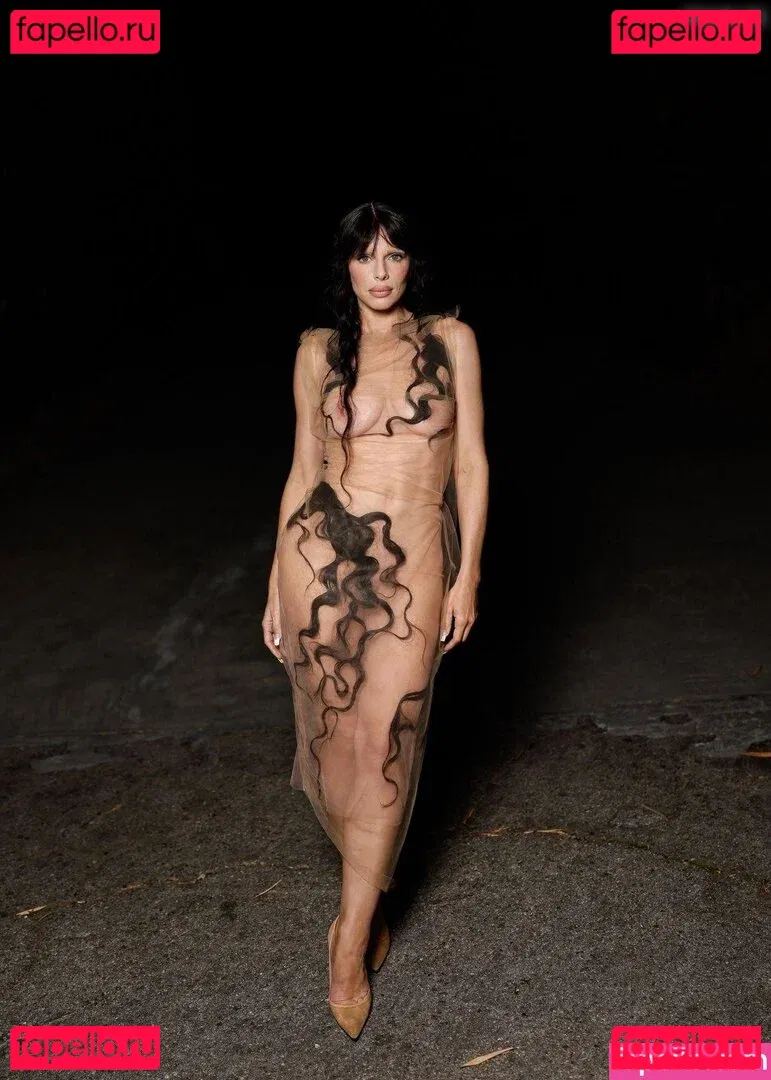 Juli Fox Onlyfans Photo Gallery 