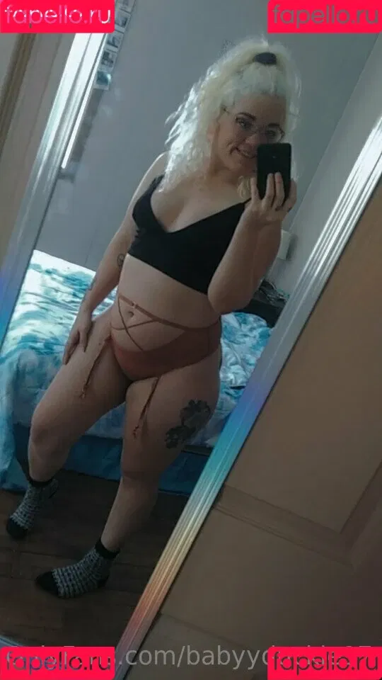 babyyduckie97 Onlyfans Photo Gallery 