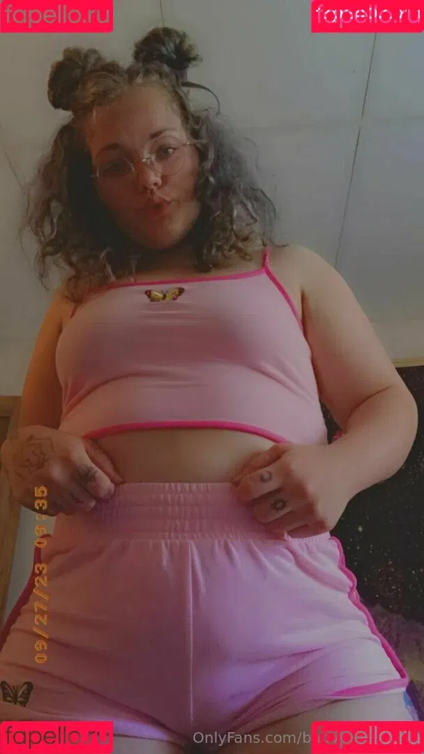 babyyduckie97 Onlyfans Photo Gallery 