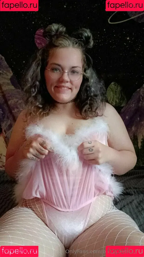 babyyduckie97 Onlyfans Photo Gallery 