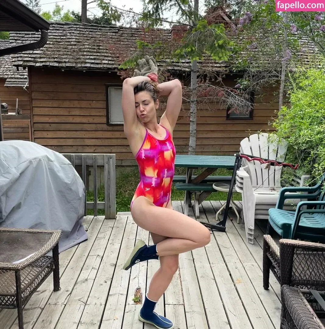 Gina Louise Phillips Onlyfans Photo Gallery 