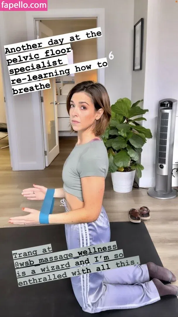 Gina Louise Phillips Onlyfans Photo Gallery 