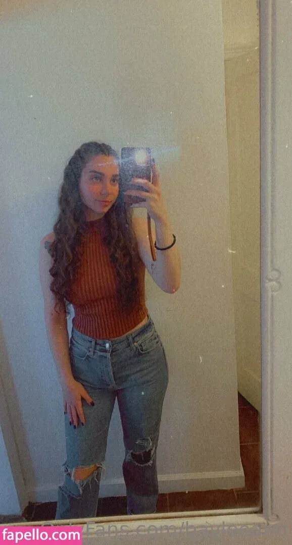bayleeann Onlyfans Photo Gallery 