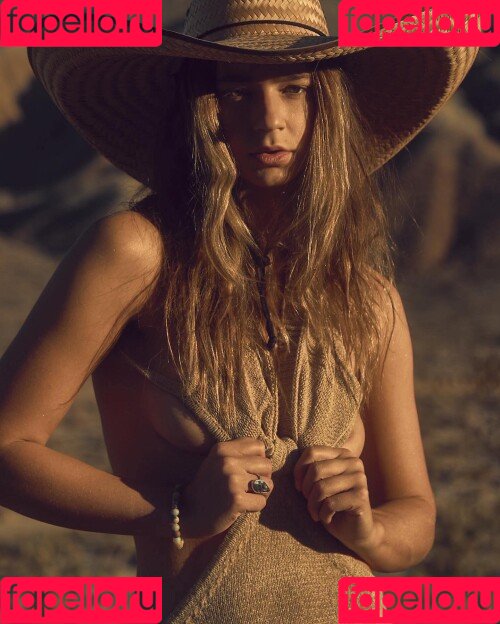 Lowkee Karlee Onlyfans Photo Gallery 