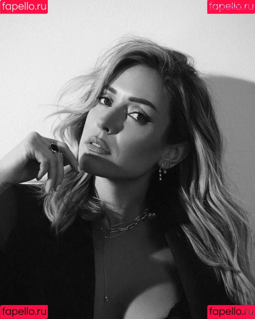 Kristin Cavallari Onlyfans Photo Gallery 