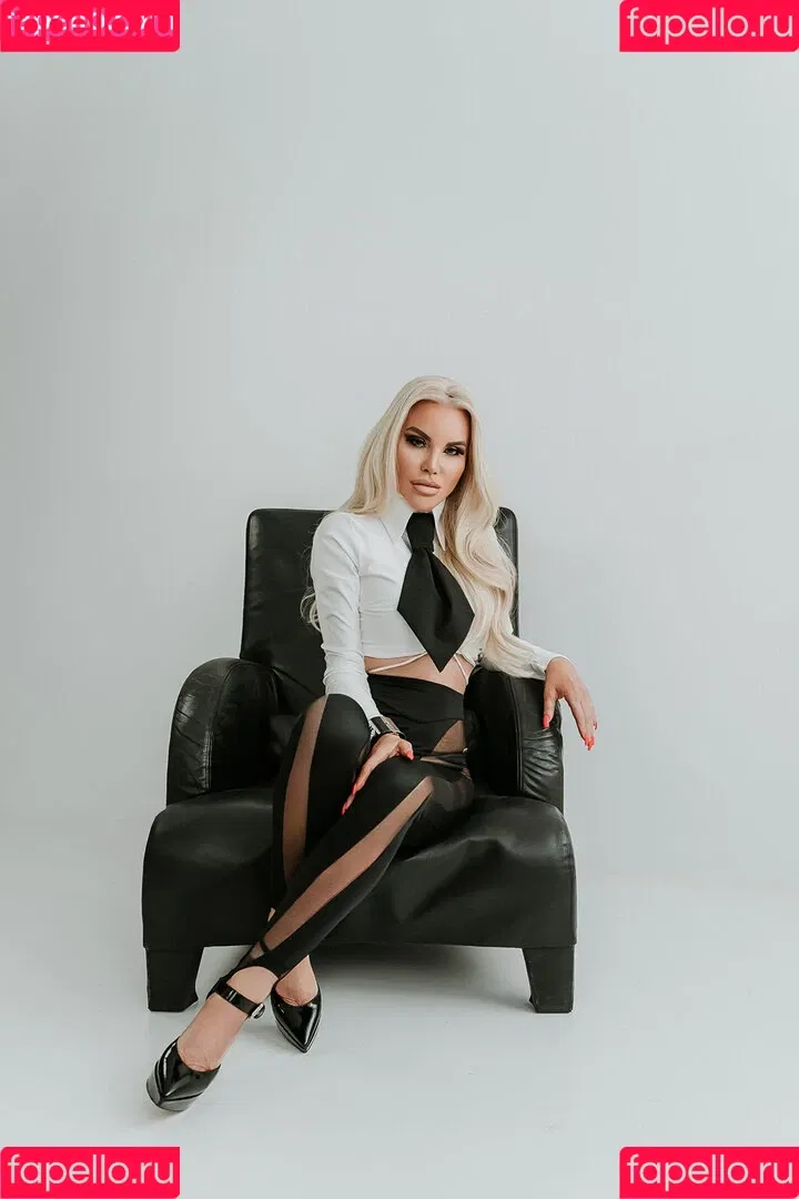 Tatjana Gsell Onlyfans Photo Gallery 