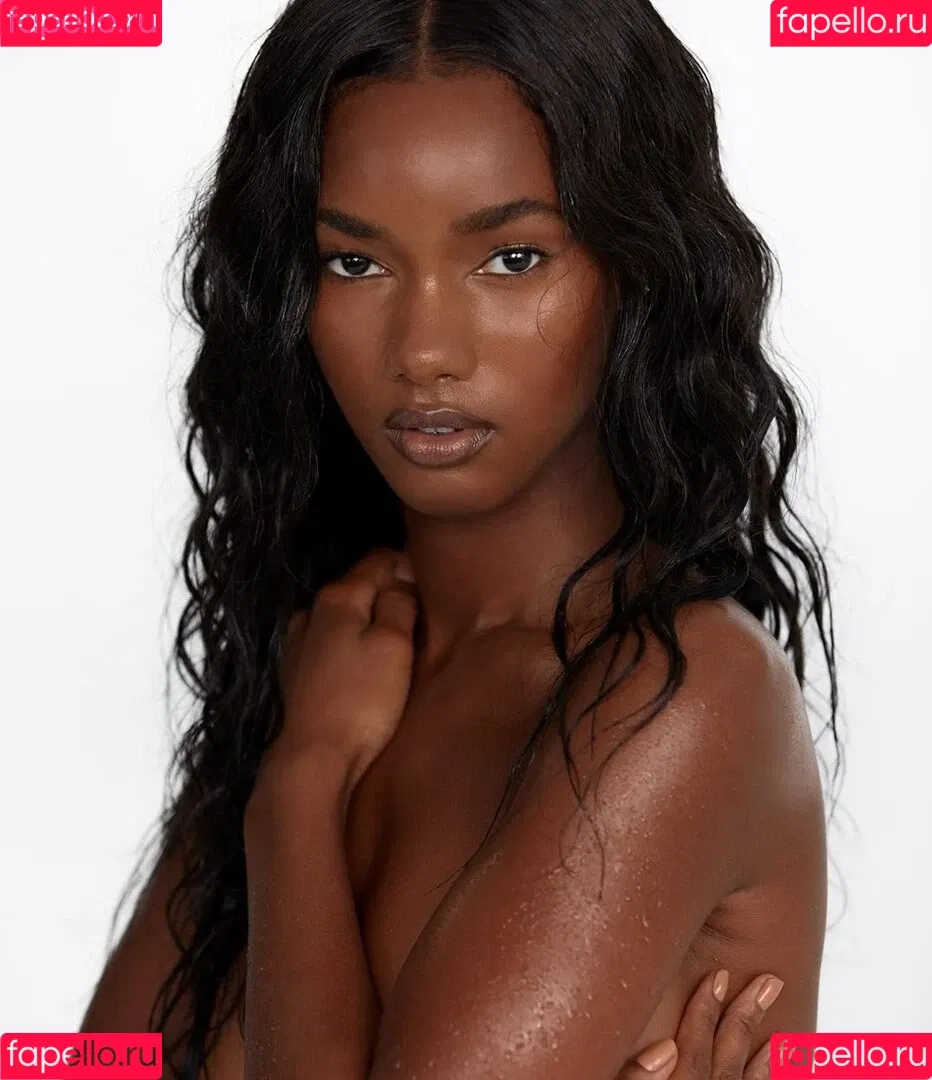 Mariama Diallo Onlyfans Photo Gallery 