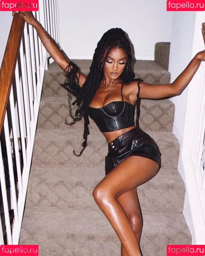 Mariama Diallo Onlyfans Photo Gallery 