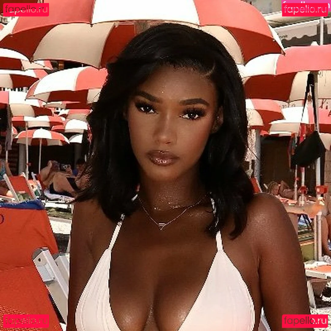 Mariama Diallo Onlyfans Photo Gallery 