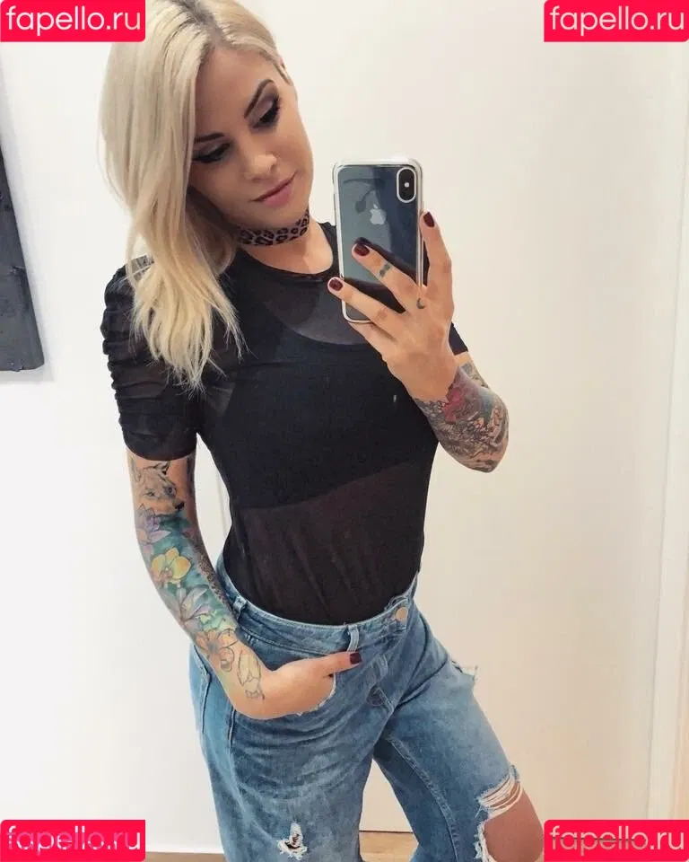 Viktória Metzker Onlyfans Photo Gallery 