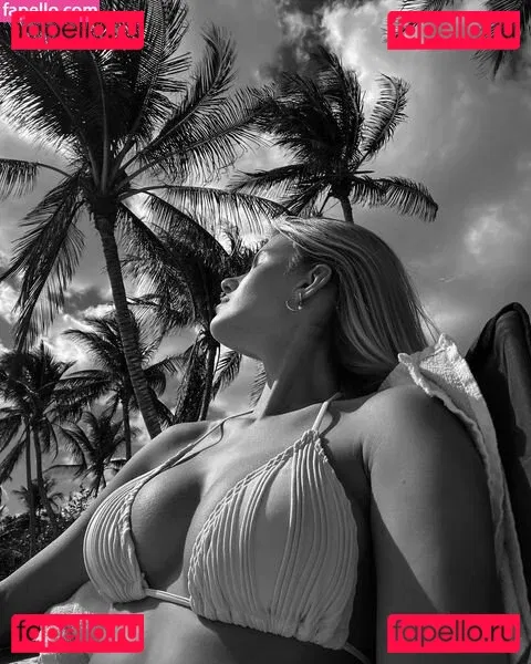 Sophie.schnr Onlyfans Photo Gallery 