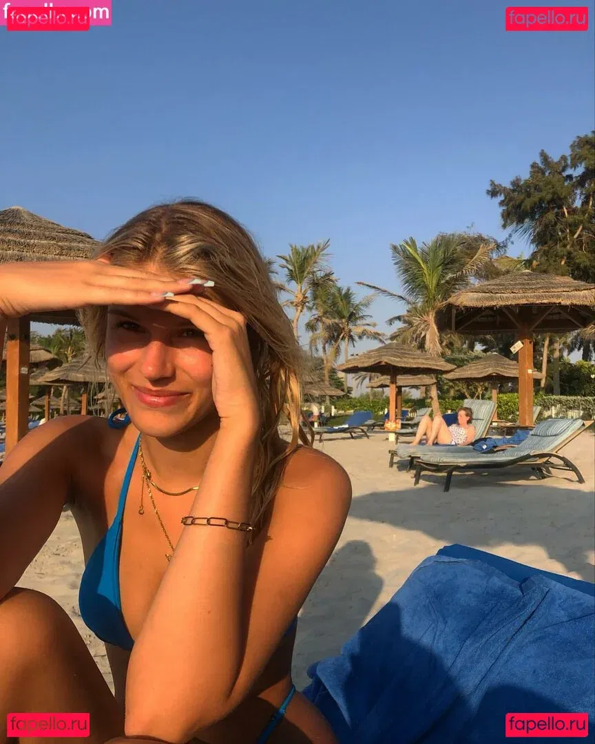 Sophie.schnr Onlyfans Photo Gallery 