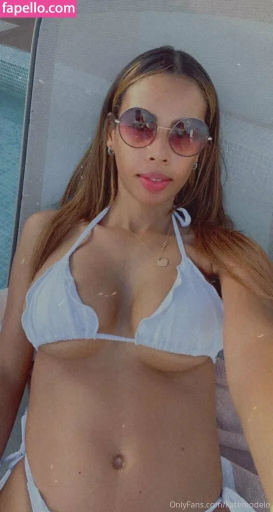 katemodelo Onlyfans Photo Gallery 