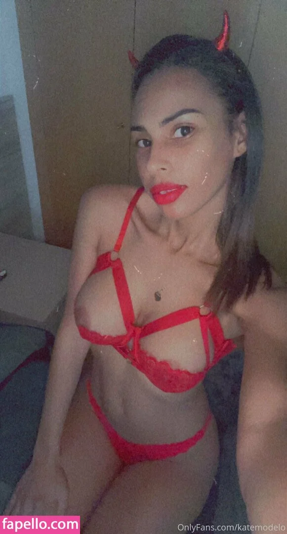 katemodelo Onlyfans Photo Gallery 