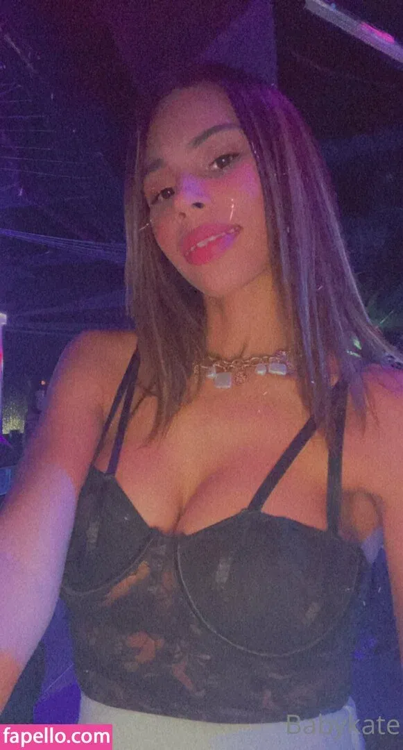 katemodelo Onlyfans Photo Gallery 