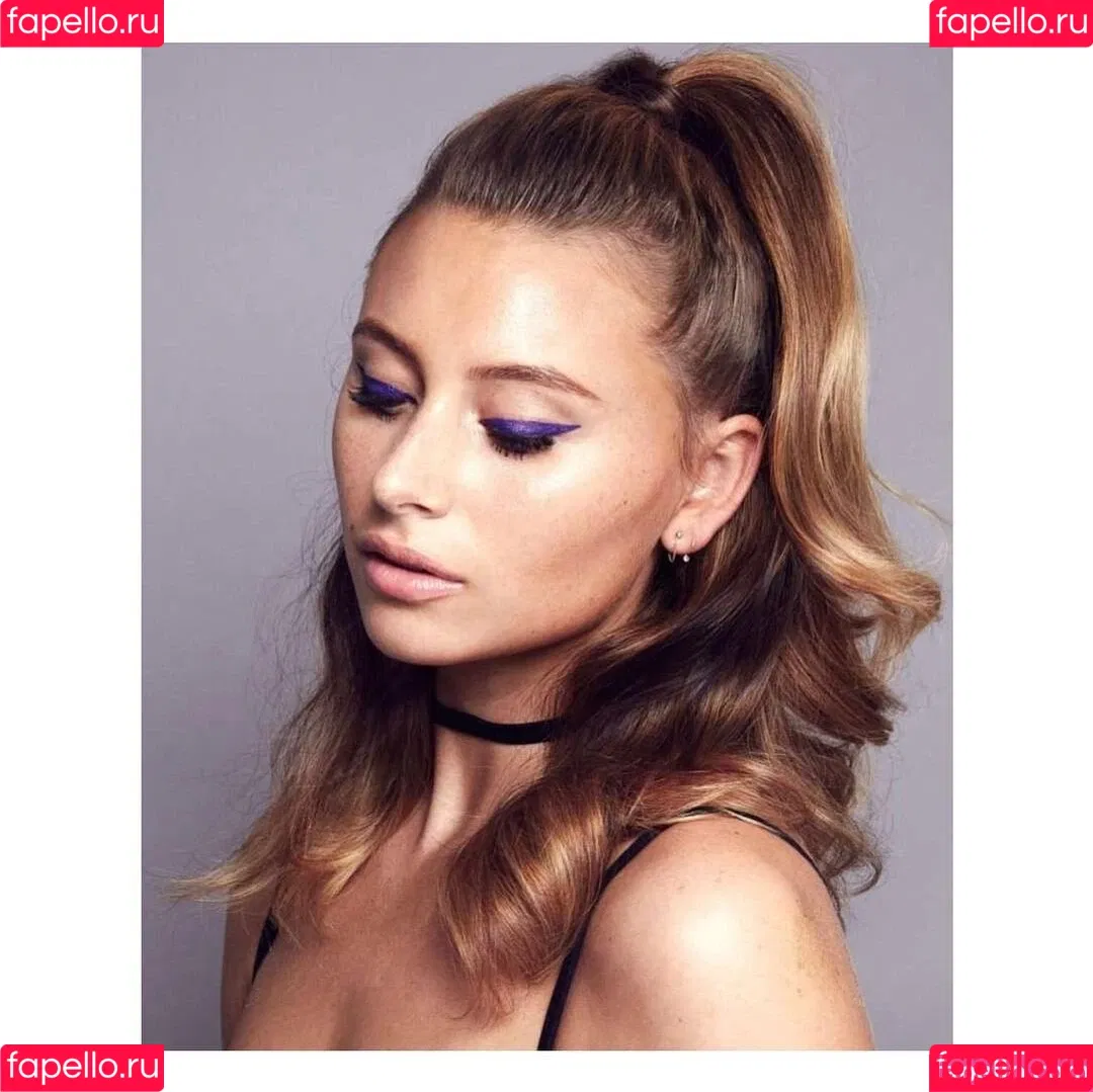 Aly Michalka Onlyfans Photo Gallery 