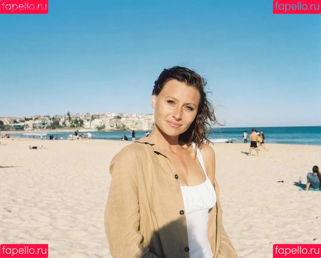 Aly Michalka Onlyfans Photo Gallery 