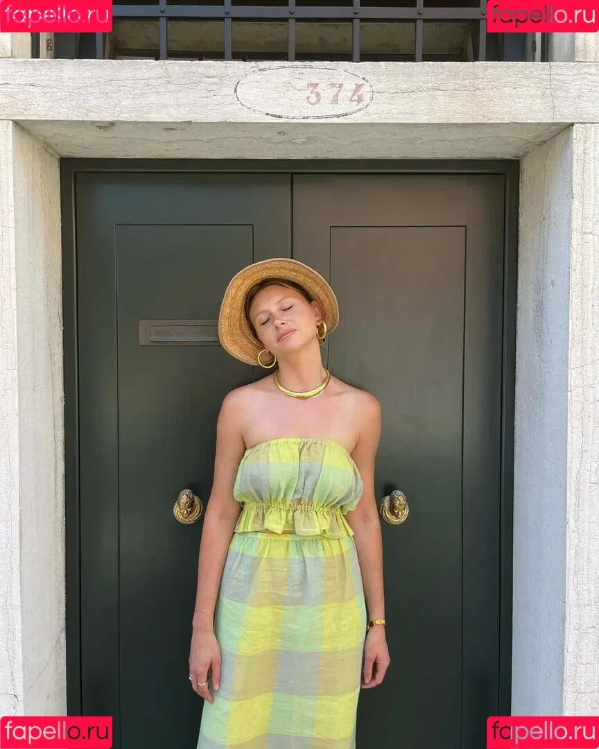 Aly Michalka Onlyfans Photo Gallery 