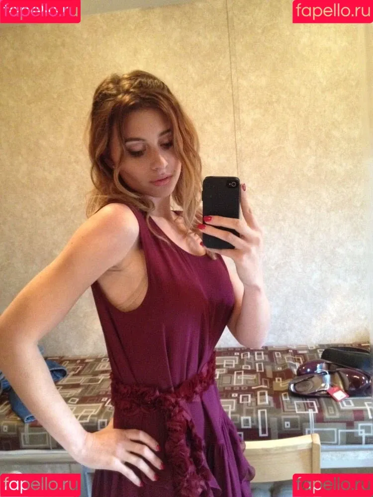 Aly Michalka Onlyfans Photo Gallery 