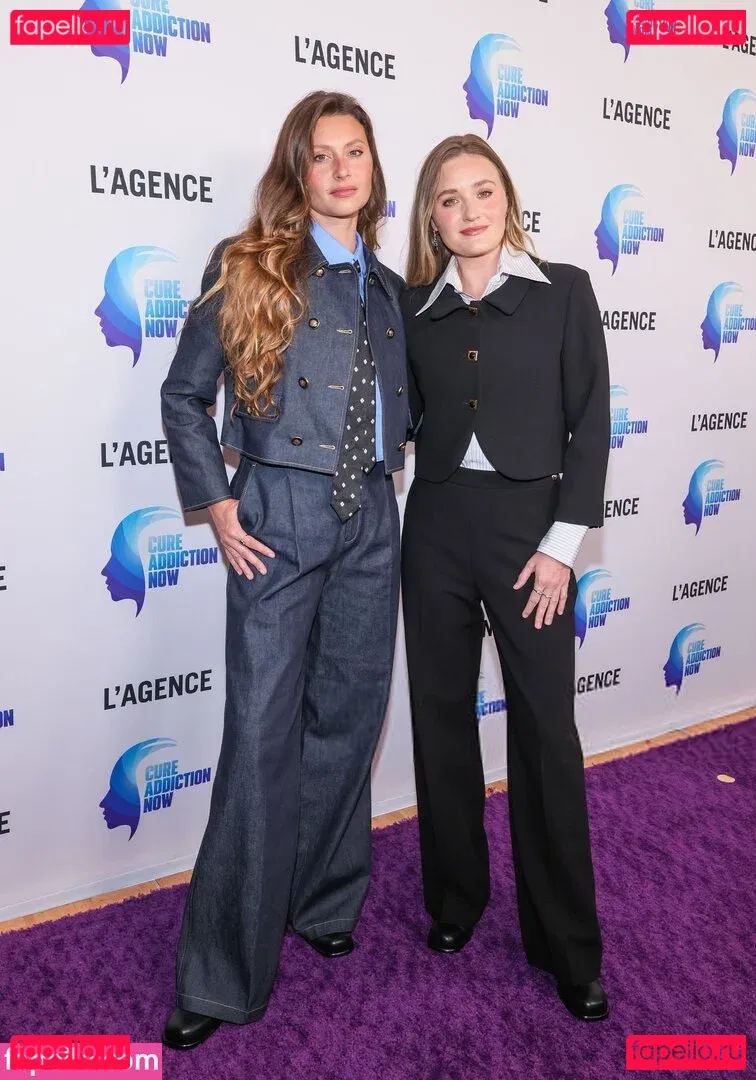 Aly Michalka Onlyfans Photo Gallery 