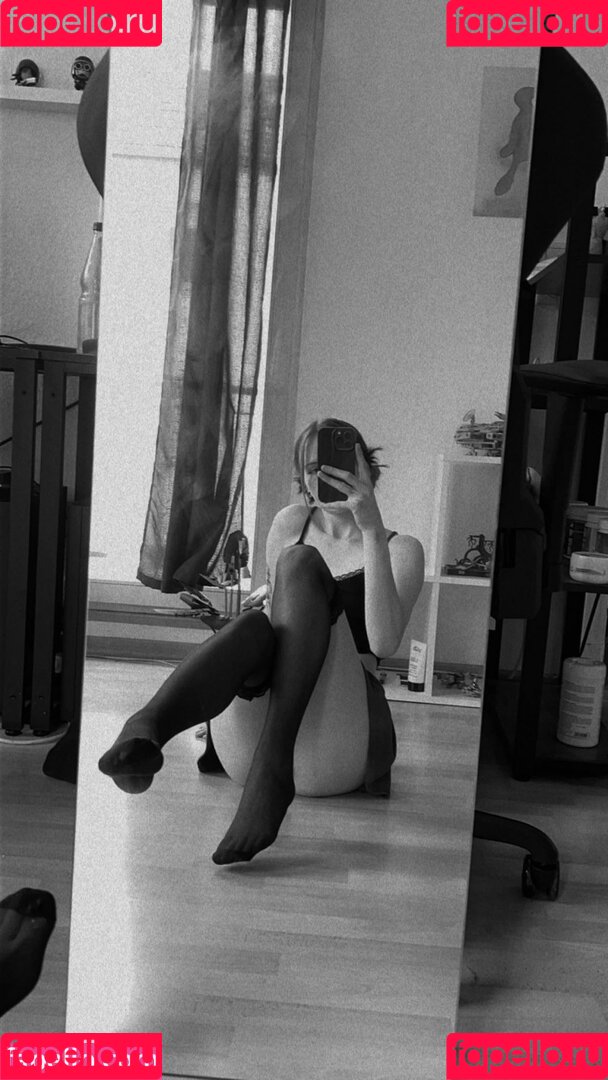 cuteeromana Onlyfans Photo Gallery 