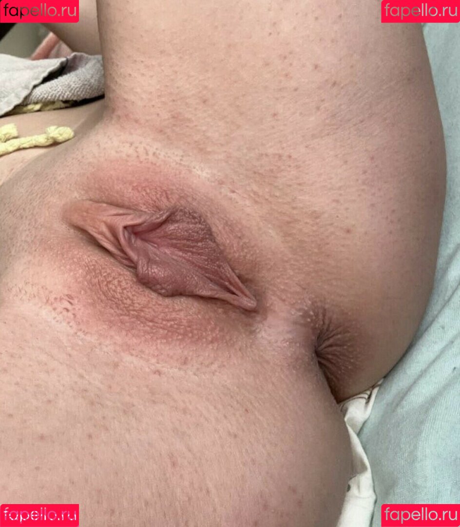 cuteeromana Onlyfans Photo Gallery 