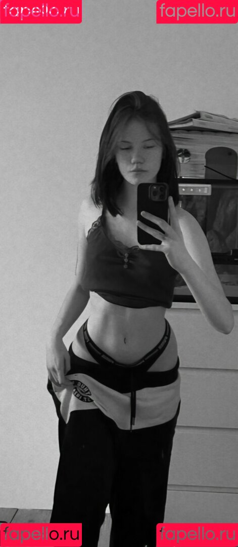 cuteeromana Onlyfans Photo Gallery 