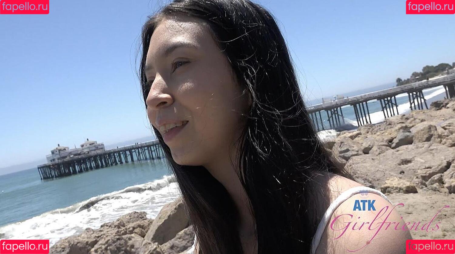 amber Onlyfans Photo Gallery 