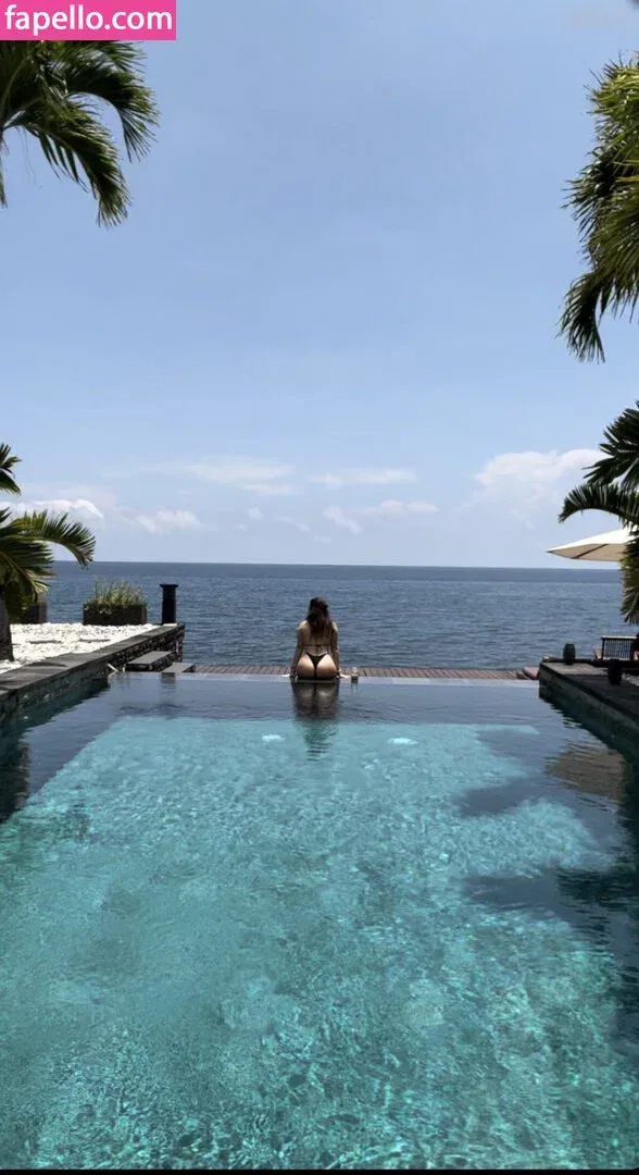 Florentine.dmr Onlyfans Photo Gallery 