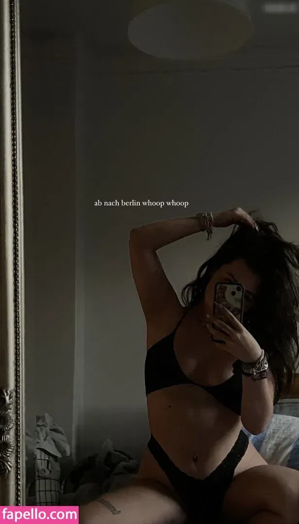 Florentine.dmr Onlyfans Photo Gallery 