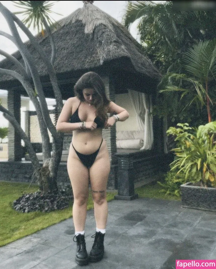 Florentine.dmr Onlyfans Photo Gallery 