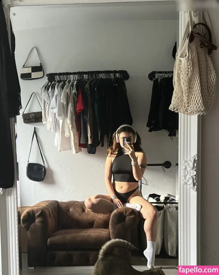 Florentine.dmr Onlyfans Photo Gallery 