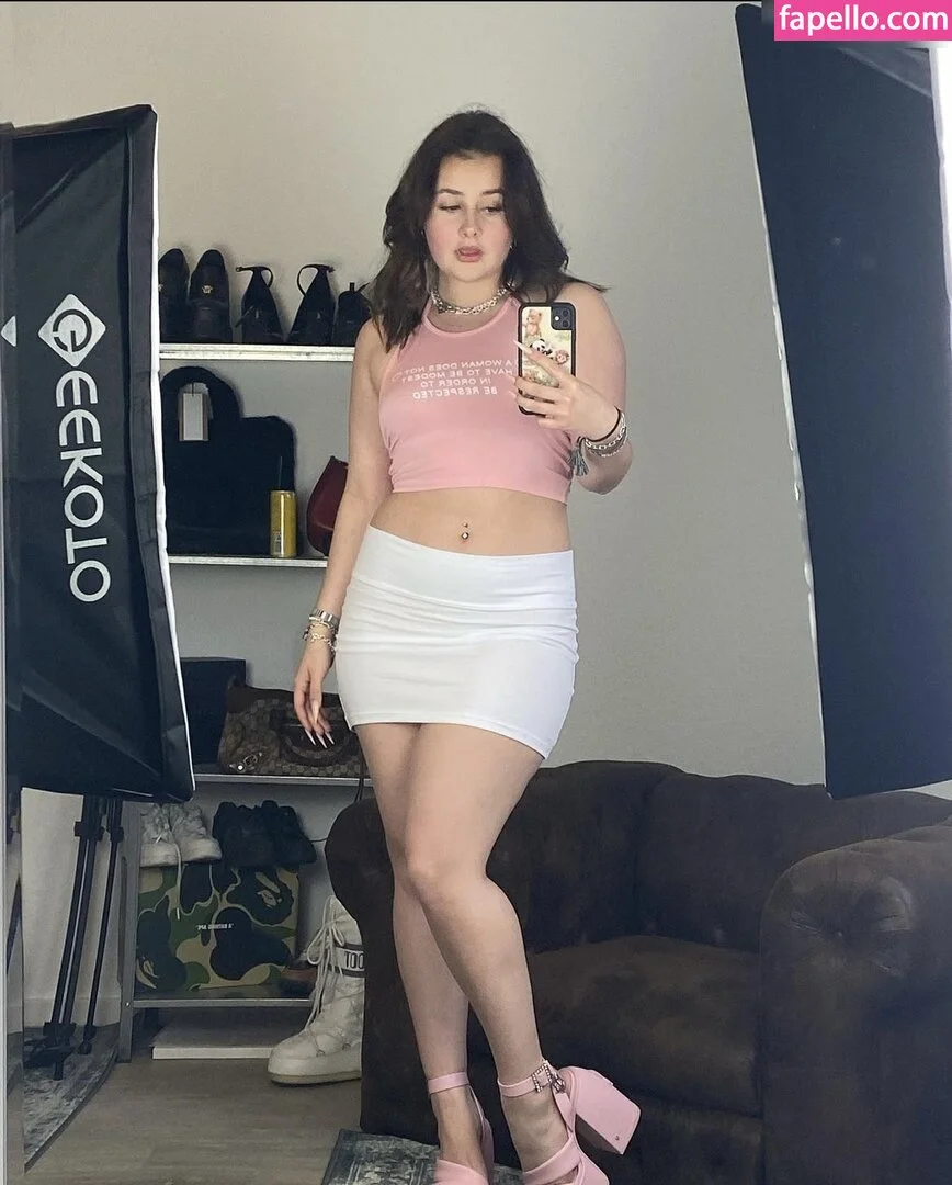 Florentine.dmr Onlyfans Photo Gallery 