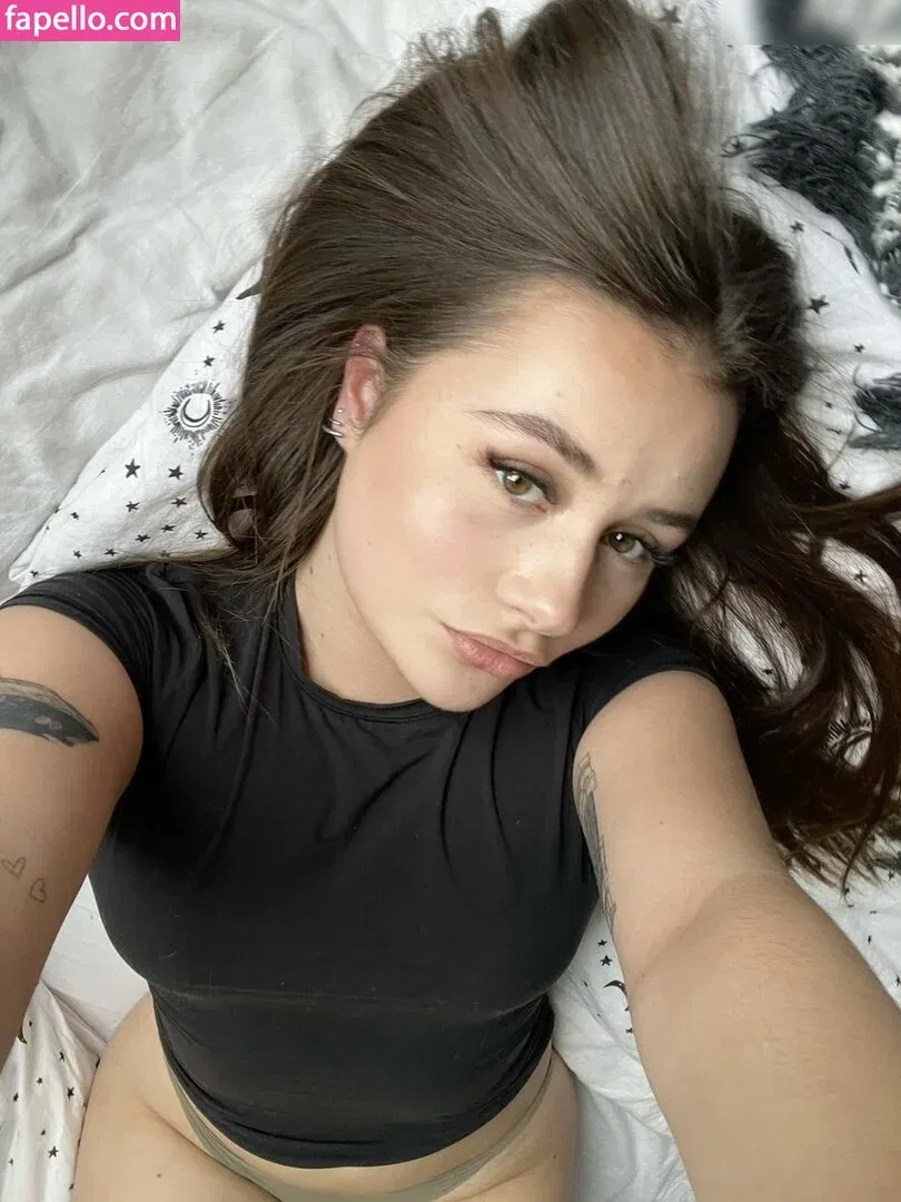 Florentine.dmr Onlyfans Photo Gallery 