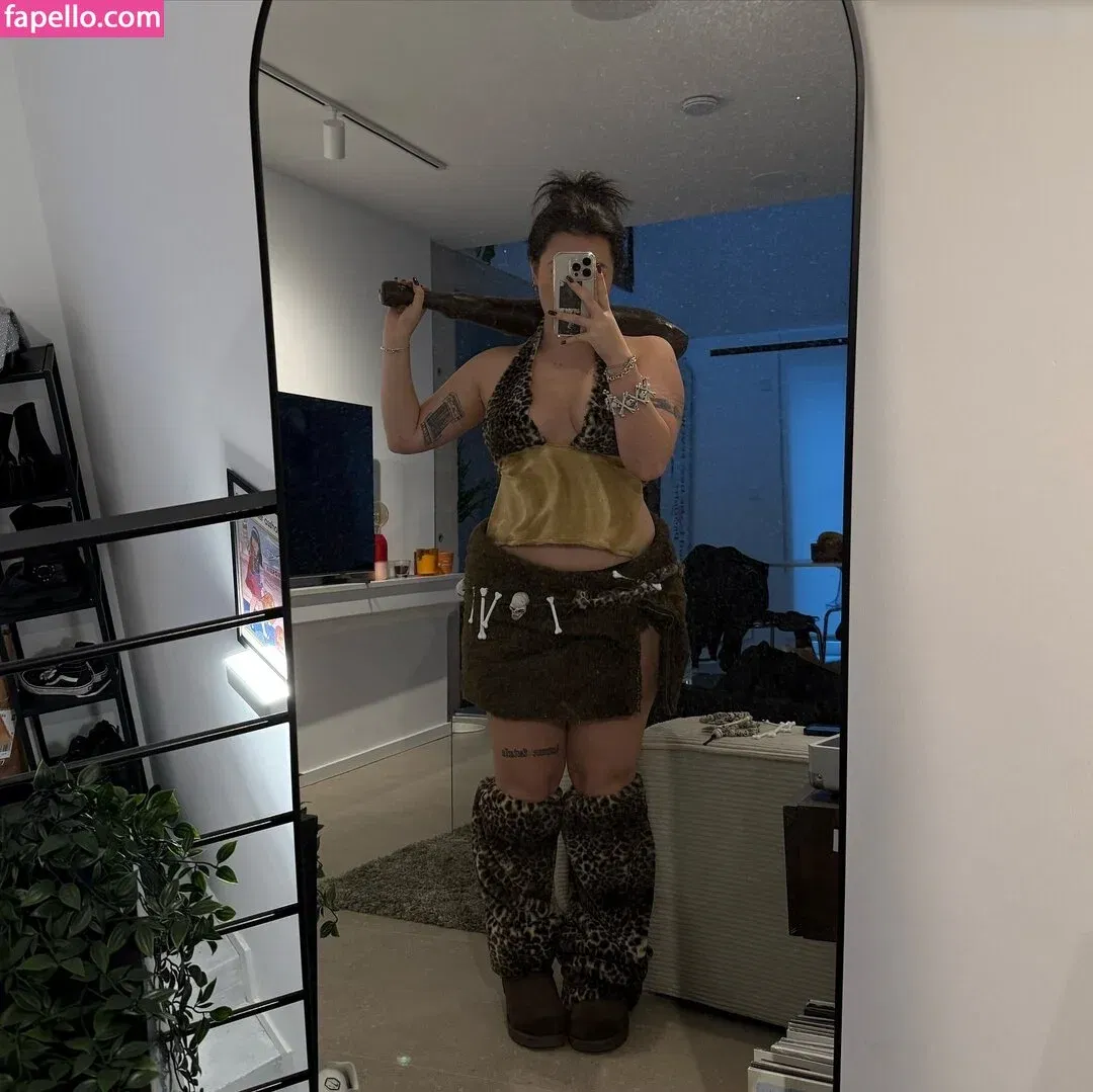 Florentine.dmr Onlyfans Photo Gallery 