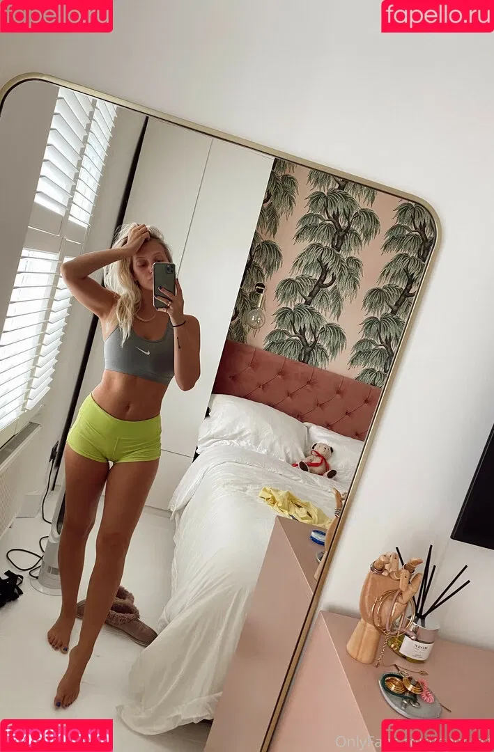Georgia Hirst Onlyfans Photo Gallery 