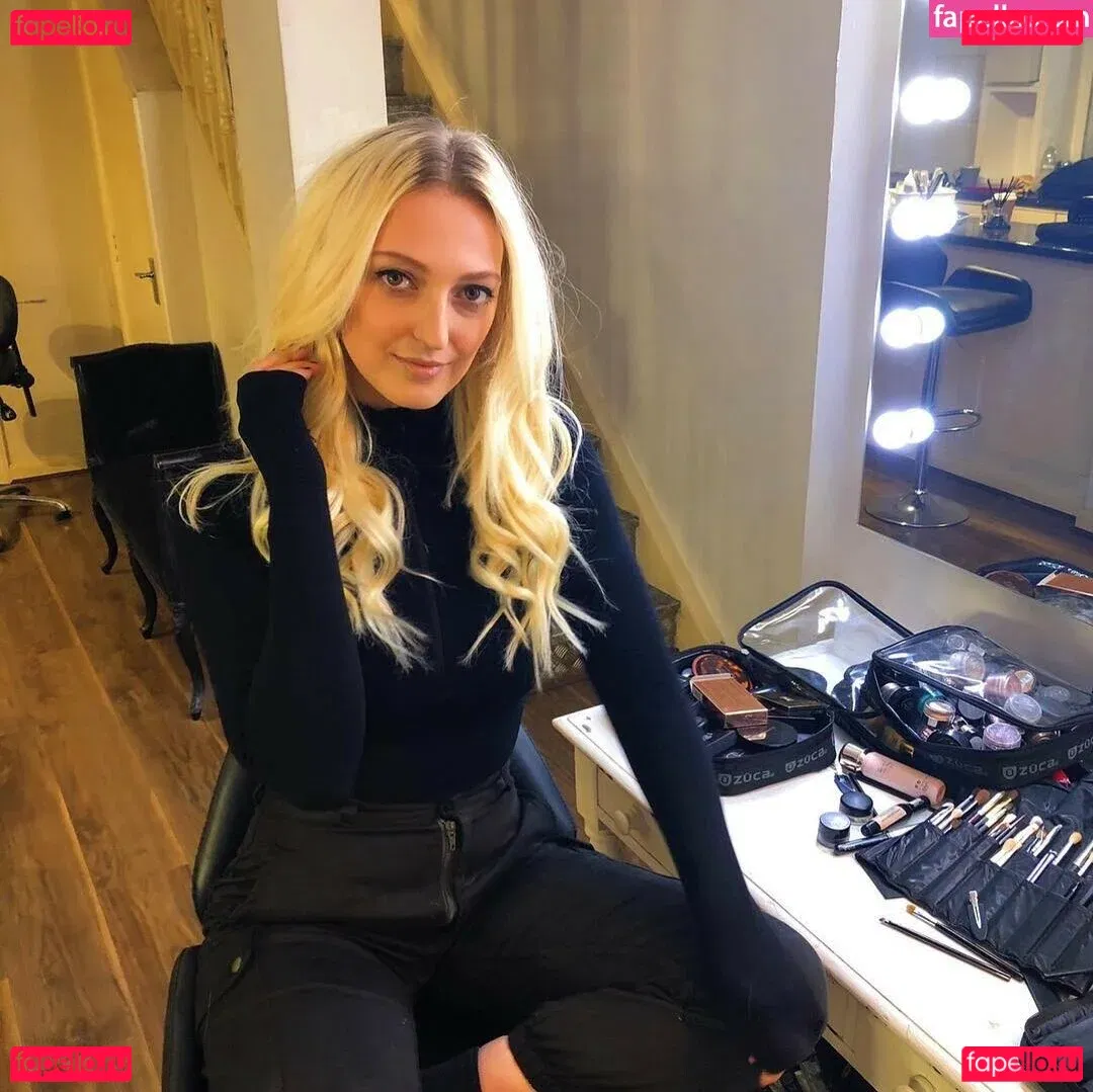 Georgia Hirst Onlyfans Photo Gallery 