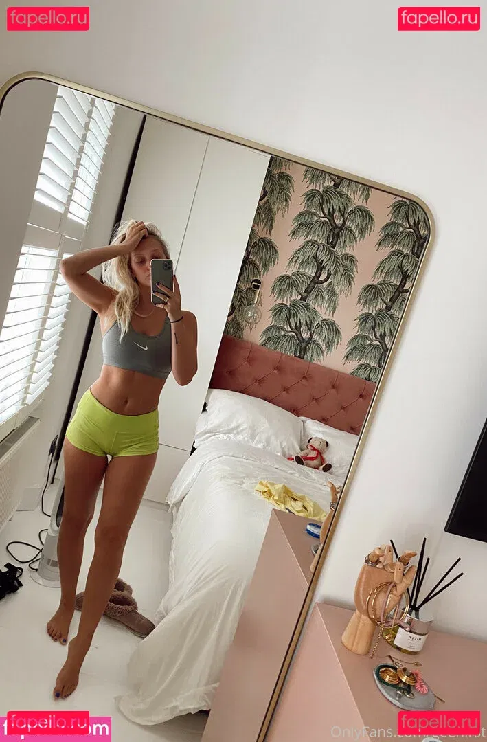 Georgia Hirst Onlyfans Photo Gallery 