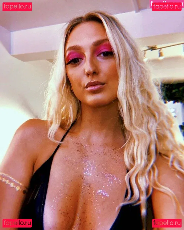 Georgia Hirst Onlyfans Photo Gallery 