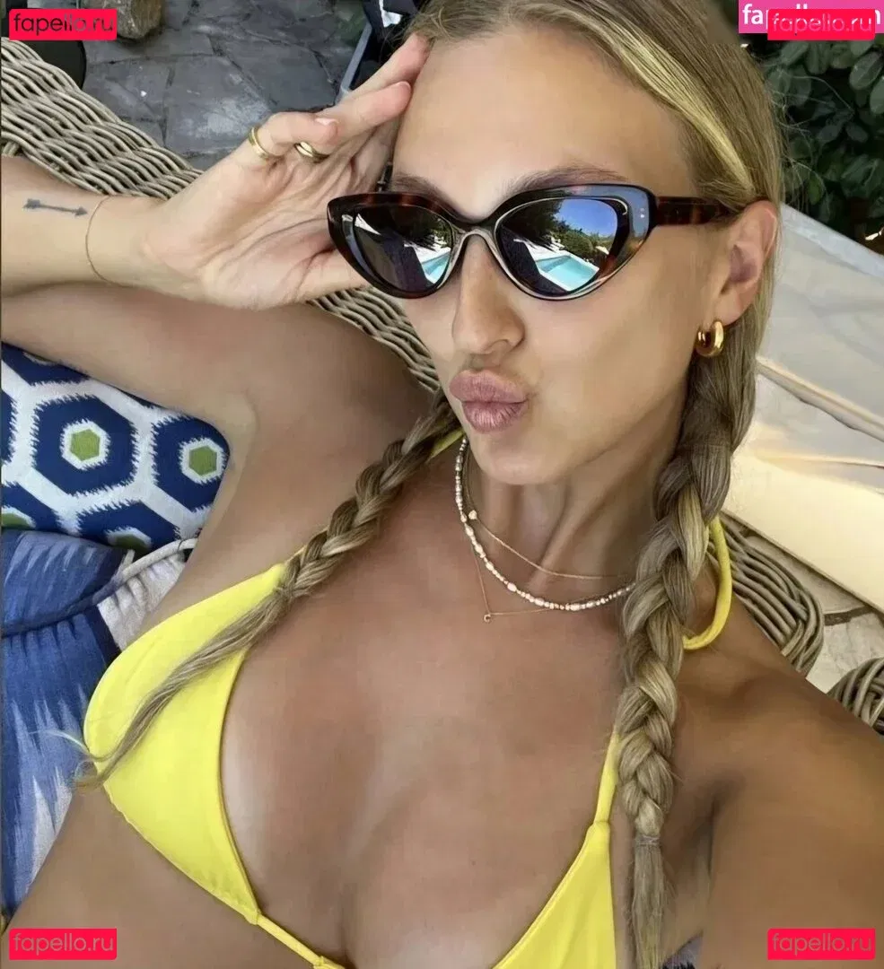 Georgia Hirst Onlyfans Photo Gallery 