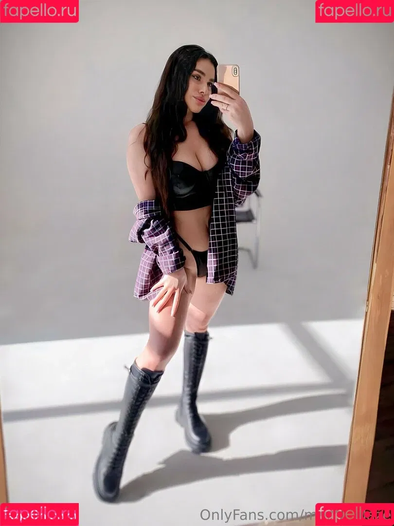 marry_glaze Onlyfans Photo Gallery 
