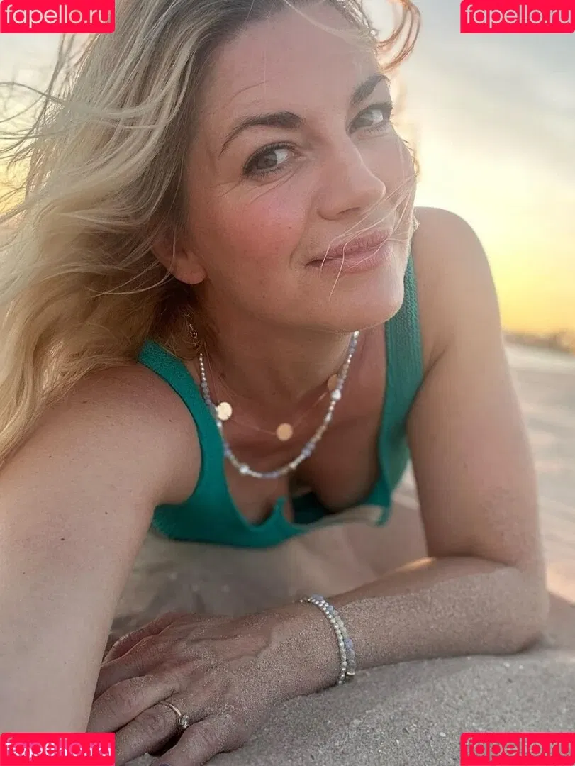 Nina Bott Onlyfans Photo Gallery 