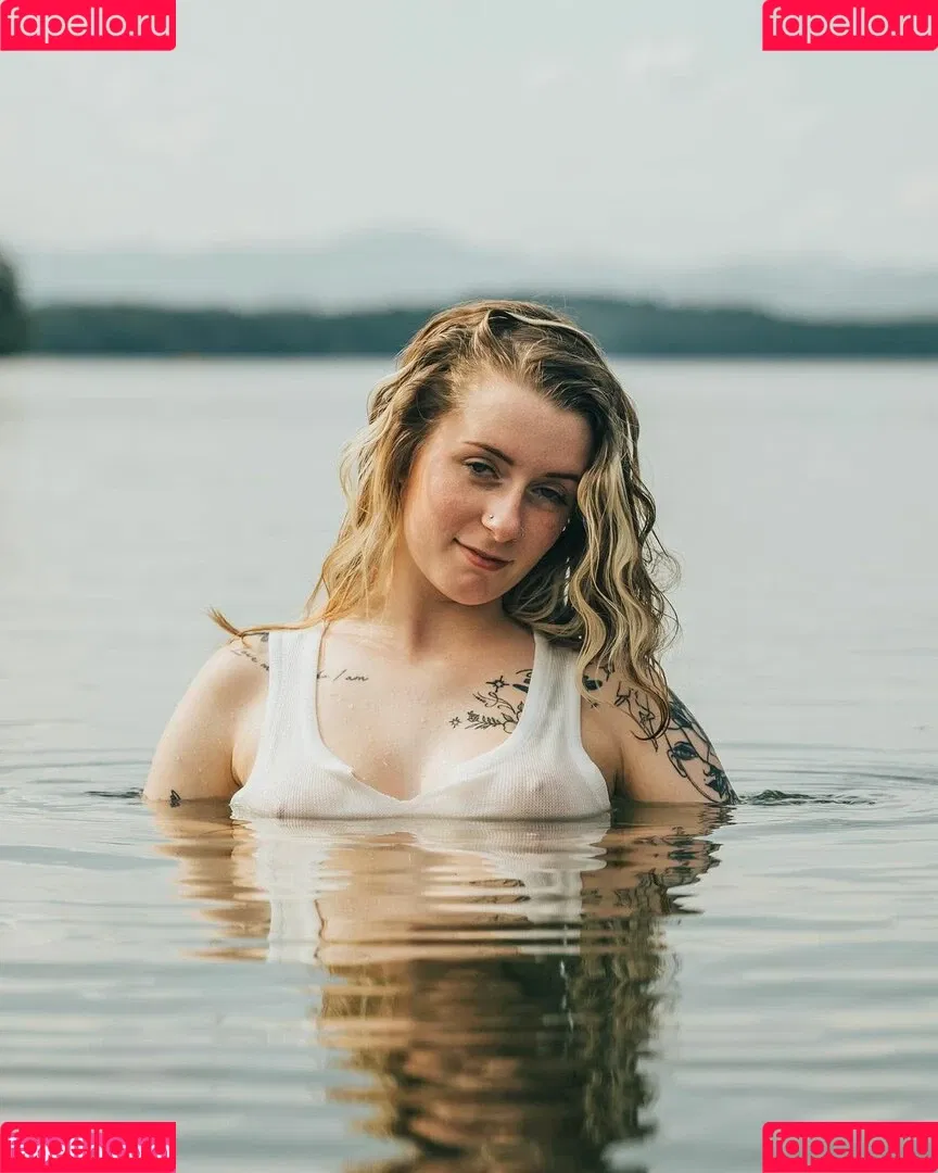 Minnietheentertainer Onlyfans Photo Gallery 