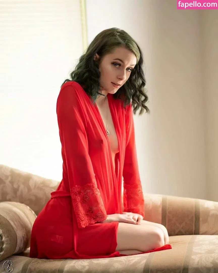 Minnietheentertainer Onlyfans Photo Gallery 