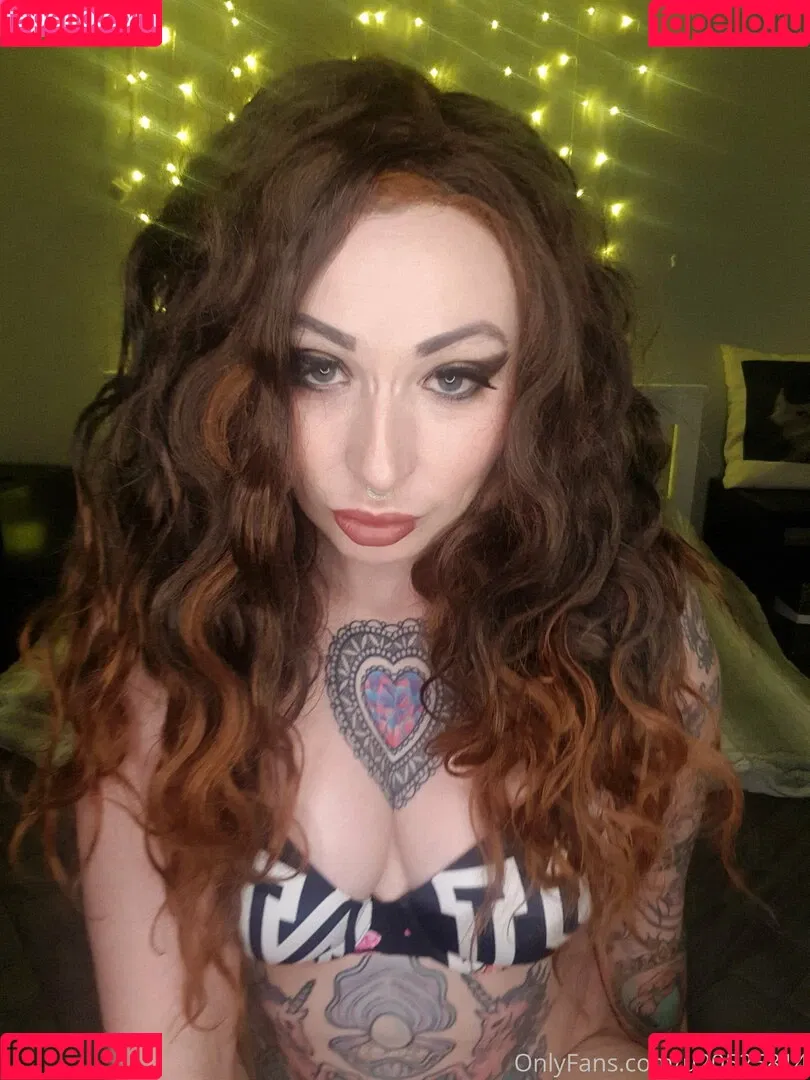 queenrainifree Onlyfans Photo Gallery 
