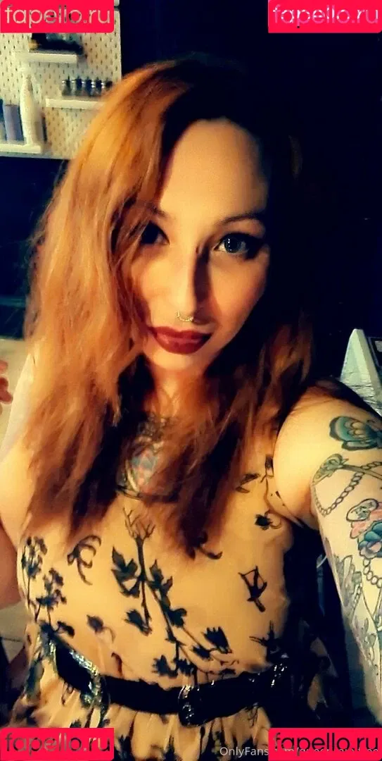 queenrainifree Onlyfans Photo Gallery 