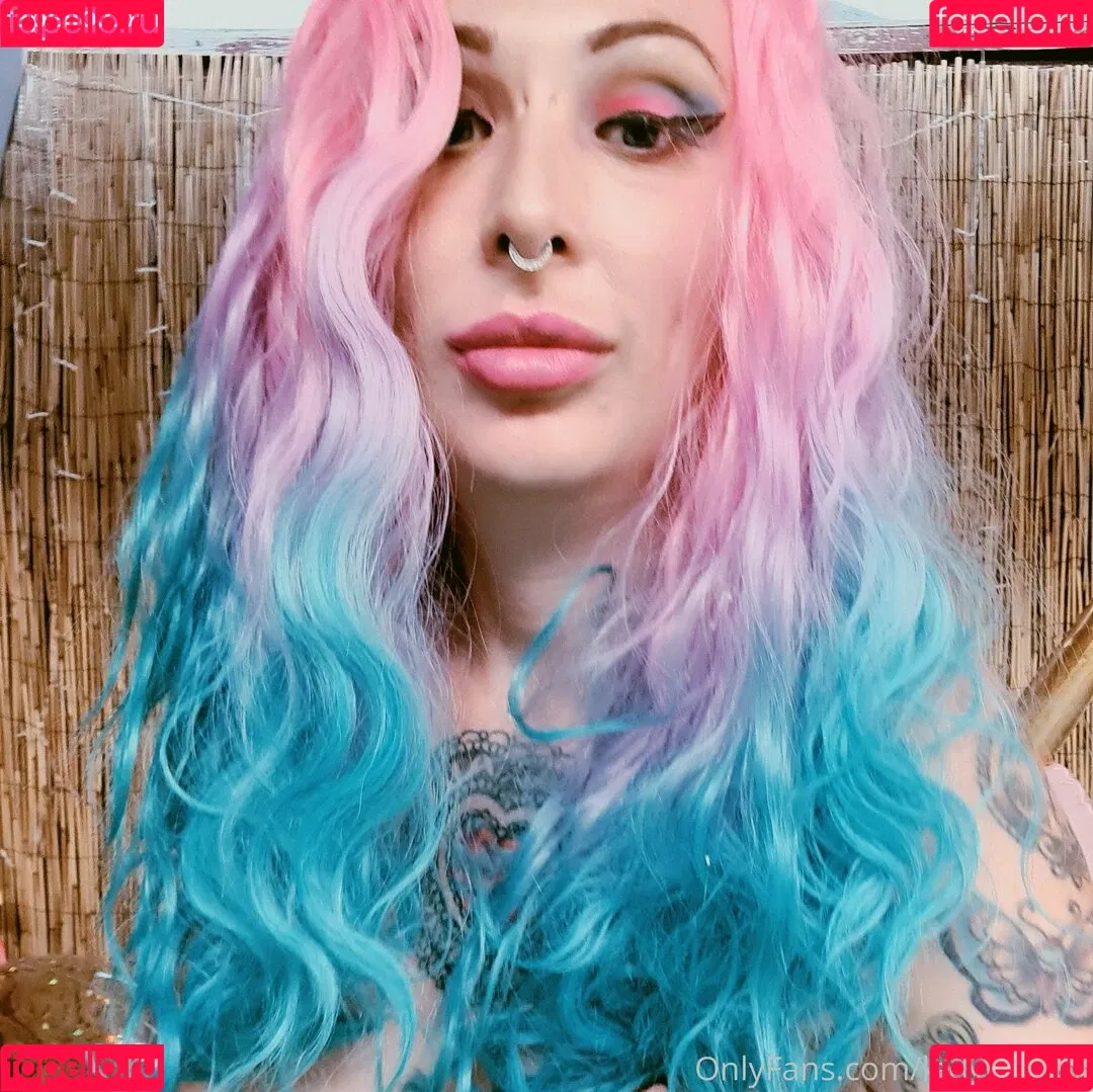 queenrainifree Onlyfans Photo Gallery 